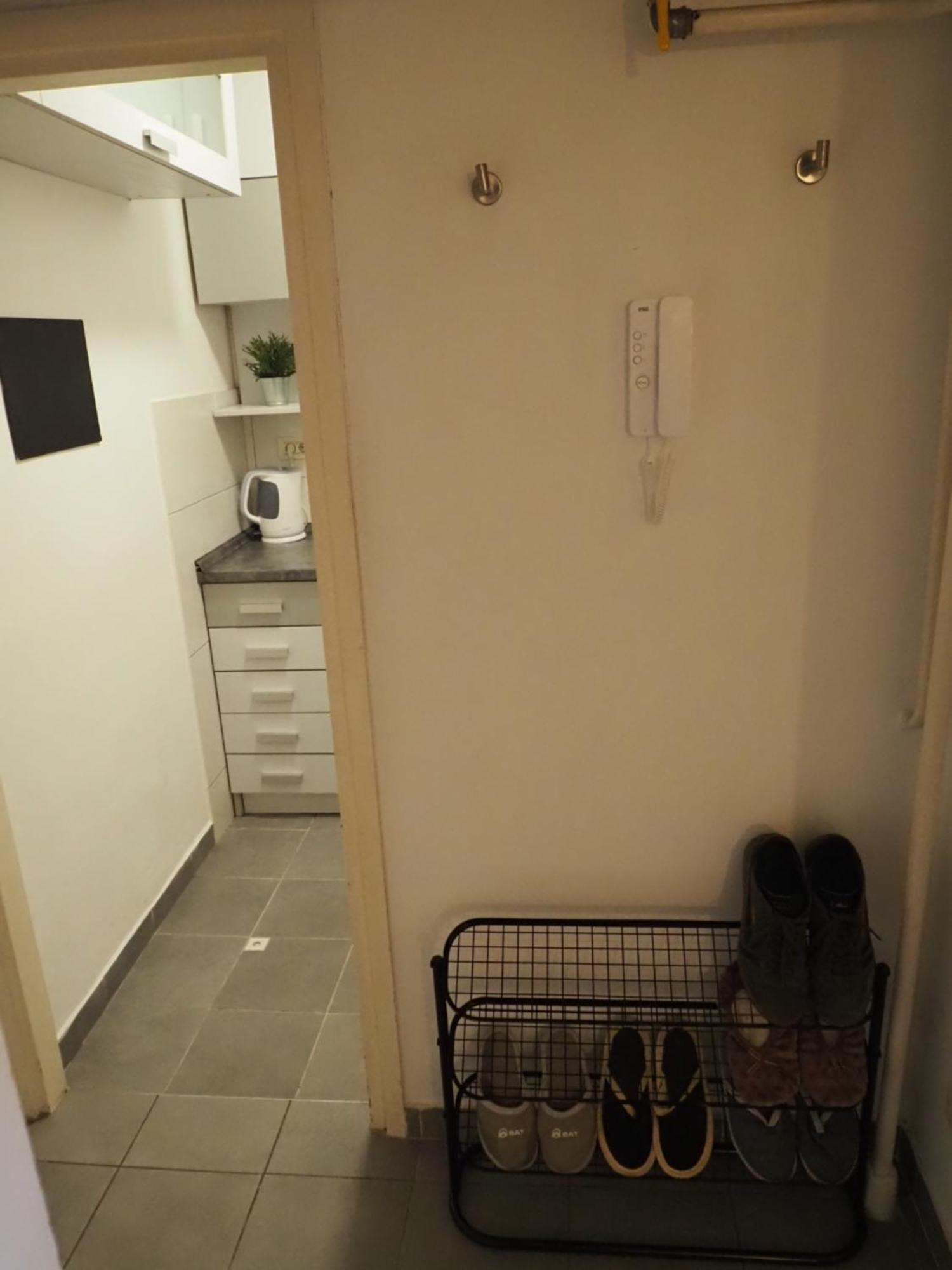 Cozy Apartment Near Tram Station Zagreb Bagian luar foto